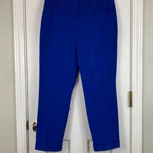 So Slimming by Chico blue cropped pants size 0. 3% spandex. 97% cotton.